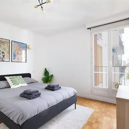 Lovely Appartement-2rooms-6p Sunshine-quiet-subway Apartment