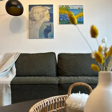 Lovely Appartement-2rooms-6p Sunshine-quiet-subway Apartment *