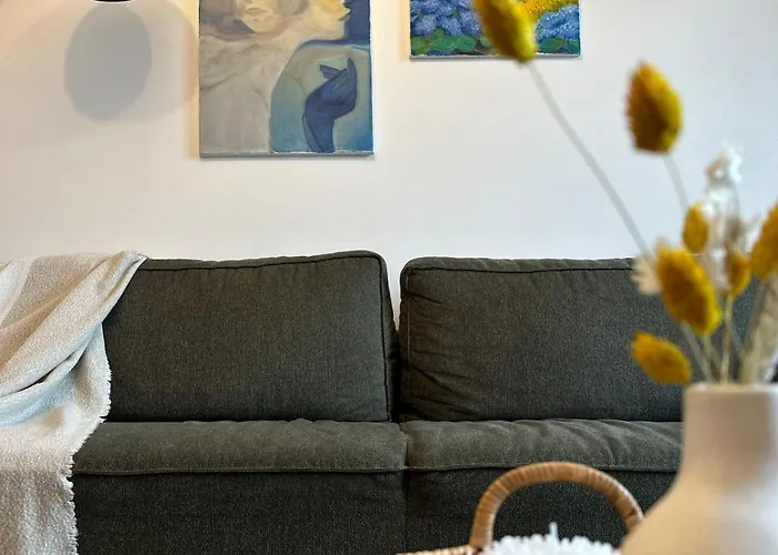 Lovely Appartement-2rooms-6p Sunshine-quiet-subway Apartment *