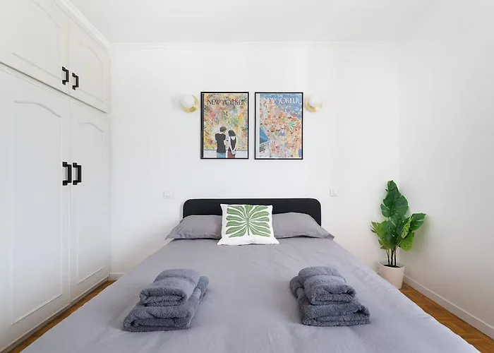 Apartment Lovely Appartement-2rooms-6p Sunshine-quiet-subway *
