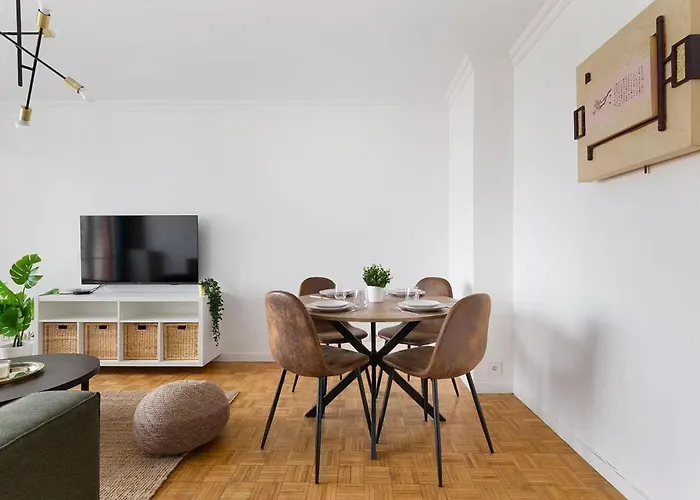 Apartment Lovely Appartement-2rooms-6p Sunshine-quiet-subway